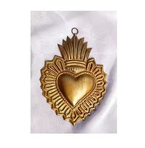 Corazón de Metal Colgante para Pared, Ornamental, Hermoso Sagrado Corazón, Magnífico para Decoración del Hogar - Product Image 1