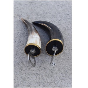 Abridor de Botellas Vintage con Mango de Cuerno de Búfalo, Herramienta de Cocina Única Hecha a Mano, Sacacorchos y Abridores, Regalo de Inauguración de Casa - Product Image 1