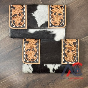 Portefeuille en cuir usiné à la main vintage de haute qualité Design floral Hair-On cuir de vachette carte de crédit utilisations quotidiennes pochette pour femmes - Product Image 1