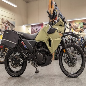 Motocicletas estándar K L R 650 Duall Sportts de alta calidad - Product Image 1