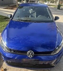 Golf R Turbo 4 cylindres d'occasion en parfait état, bleu métallisé L-apiz - Product Image 1