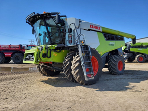 Cosechadora de Alto Rendimiento en Oferta, 1138HP, Lista para Envío Mundial, Cosechadora Combinada Claas LEXION 8700 en Venta - Product Image 6