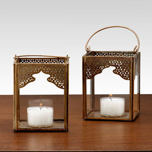 New Latest Designer Antique Color Metal <b>Lantern</b> <b>Candle</b> <b>Holder</b> for Whole Sale Price Multi Purpose for Wedding & Party Decoration - Product Image 2