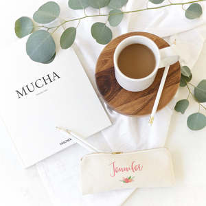 กระเป๋าใส่ดินสอผ้าฝ้ายลายดอกไม้แบบพกพาพร้อมชื่อ ลายตัวอักษรน่ารัก กระเป๋าเดินทางแบบพกพา - Product Image 4