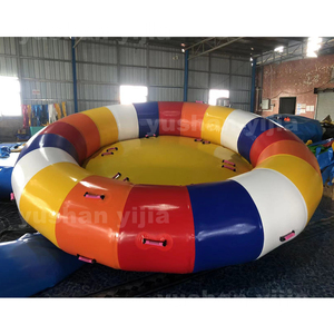 Hot mùa hè <span class=keywords><strong>Inflatable</strong></span> towable Ống thuyền chuối nổi vui chơi giải trí sông nước quay Top Disco thuyền chất liệu PVC 5-10 - Product Image 3