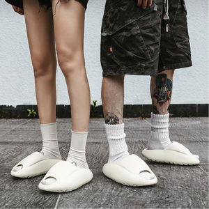 厚底ピロークラウドスライドスリッパ レディース トレンド商品 2026 ユニセックス 室内/屋外 夏 ビーチ ソフトライトスライド - Product Image 1