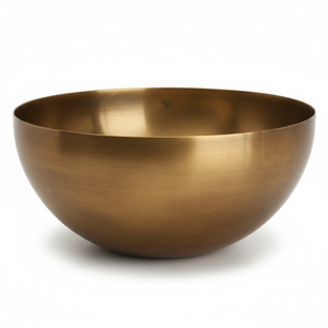 Tazón Redondo de Metal de Alta Calidad con Acabado Dorado Antiguo para Uso en el Hogar y Hoteles, Vajilla, Tazones para Servir, Hechos a Mano - Product Image 1