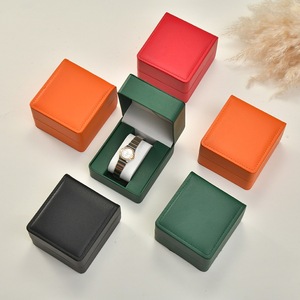 Boîte à montres <span class=keywords><strong>de</strong></span> <span class=keywords><strong>luxe</strong></span> en cuir PU <span class=keywords><strong>de</strong></span> haute qualité, vente en gros d'usine, boîte d'emballage pour bijoux, accessoires, présentoir cadeau - Product Image 1