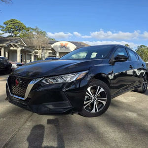 Sièges en cuir Nissan Sentra SV 2023 d'occasion conduite FWD intérieur foncé direction à gauche - Product Image 1