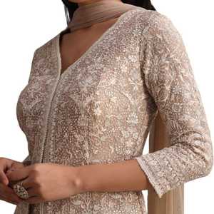 Élégant Palazzo Lucknowi Kurti beige avec filet Dupatta Collection ethnique pour femmes Usine de vêtements OEM Grossiste Exportateur - Product Image 6