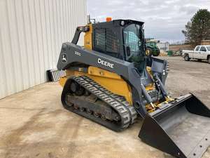 Machines de construction de haute qualité d'occasion Johnn Deeree 331G Comparer les chargeuses sur chenilles à direction à glissement à vendre - Product Image 3