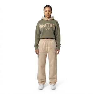 Ensemble jogging cargo à capuche court pour femme, personnalisé, en molleton de coton, color block vert olive et beige, style streetwear, OEM, vente en gros - Product Image 1