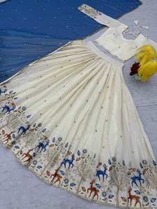 Collection spéciale Navratri : Ensemble de lehenga choli en coton pour femmes avec dupatta, pour mariage et fête, style traditionnel, séchage rapide - Product Image 6