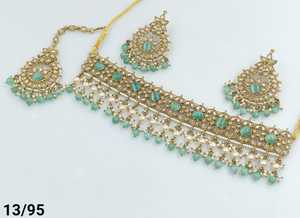 Indan vente en gros 2024 dernière mode traditionnelle plaqué or perle collier ras du cou ensemble pour les femmes - Product Image 4