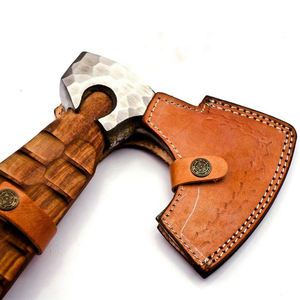 Conception personnalisée de qualité industrielle forgée à la main Tomahawk Axe Sharp Edge Haute qualité Camping Chasse Exportateur Pakistan Fabricant - Product Image 6