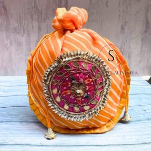 Túi đựng đồ kiểu Rajasthan thủ công bằng vải cotton nhiều màu in họa tiết Leheriya, kiểu dây rút, dành cho nữ, phong cách dân tộc, dùng trong đám cưới - Product Image 3
