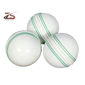 Balle de cricket dure Balle de cricket internationale standard professionnelle du Pakistan - Product Image 5