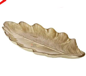 Dernier modèle Plateau de service brillant en métal fini argent avec motif floral pour la décoration intérieure - Product Image 2