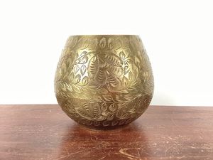 Vase à fleurs miniature en aluminium doré moderne personnalisé en gros pour la décoration de table, vase en métal pour la maison et le jardin - Product Image 6