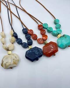 Collar de Cuentas de Resina Vintage Colorido para Mujer, Diseño de Bolas con Cadena de Cuerda, para Fiestas y Bodas - Product Image 2