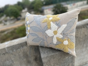 Decorative Bohemian 45x45 Cm Sofa Back Support Black and White Geometric Pattern Tufted Square Cushion Covers at Best Prices - Product Image 4