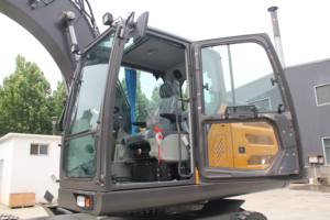 龍神9000kgミニホイールショベル、エンジン1年保証付き、建設用 - Product Image 6