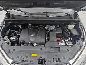 Démarrage sans clé, Toyota Highlander XLE 2019 d'occasion, couleur extérieure noire, moteur à essence, transmission intégrale - Product Image 4