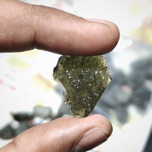 ขายส่งคุณภาพที่ดีที่สุดจี้คริสตัล moldavite พลอยตัดวงรีมากสำหรับทำเครื่องประดับขายส่งจำนวนมากเครื่องประดับ moldavite - Product Image 2