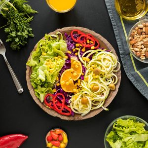 Bol de service en bois lavé blanc moderne Décor de cuisine élégant Centre de table pour les collations et les repas de fête pour les fêtes - Product Image 6