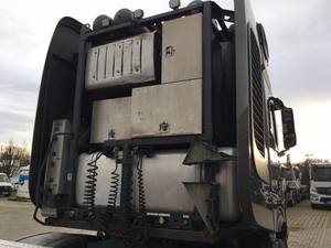 CAMIÓN VOLQUETE USADO MERCEDES-BENZ ACTROS 4163 V6 8X4, AÑO 2015, 289.516 KM, 400 CV, EURO 2, TRANSMISIÓN AUTOMÁTICA - Product Image 4