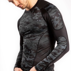<b>High</b> Quality Lightweight Men's Rash Guard with Custom Logo Printing Best Design Material <b>Low</b> MOQ - Product Image 4