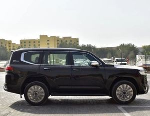 โตโยต้า แลนด์ ครุยเซอร์ ปี 2024 รุ่น VX.R ทวินเทอร์โบ เอสยูวี พวงมาลัยขวา/ซ้าย - Product Image 4