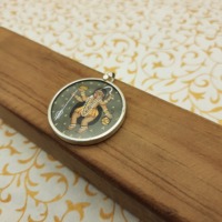 Pendentif de peinture spirituelle Lord Kali artisanal sur chaîne en argent sterling 925 Bijoux uniques peints à la main avec cadres en verre