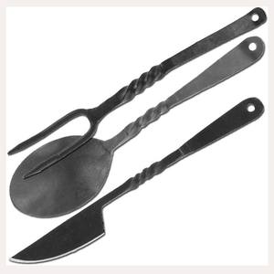 Ustensiles de salle à manger de style américain moderne 4 pièces avec poignées noires en acier inoxydable fabriqué à la main en argent élégant - Product Image 3