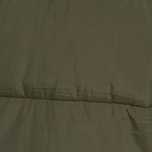 Veste d'hiver coupe-vent personnalisée en gros pour hommes, veste matelassée brillante, veste d'extérieur épaisse en duvet personnalisée OEM pour hommes - Product Image 4