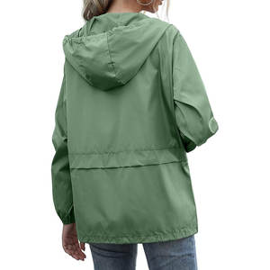 Veste coupe-vent décontractée pour hommes légère 100% polyester tissu technique personnalisé grande taille pour la mode hivernale - Product Image 4