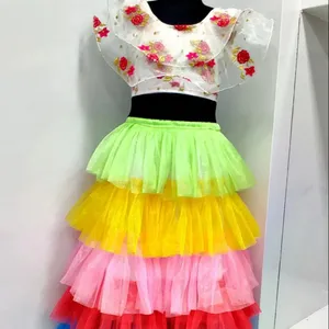 FULPARI花式新款式设计师女孩Lehenga Choli用于婚礼派对服装，批发价从印度购买