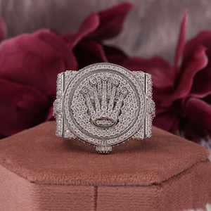 Anillo de Diamantes de Corte Redondo Estilo Hip Hop para Hombre en Plata de Ley, Anillo de Diamantes de Moissanita con Nuevo Diseño Moderno y Personalizado - Product Image 1