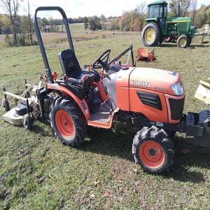Tracteur Kubota de haute qualité B2320 4x4 23Hp tracteur agricole avec chargeur expédition rapide disponible - Product Image 4
