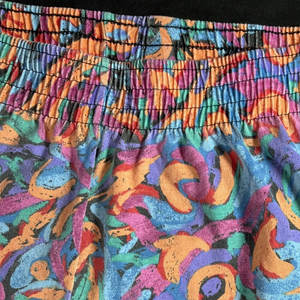 กางเกงจ็อกเกอร์พิมพ์ซับลิเมชันแบบนุ่มพร้อมดีไซน์สีที่เป็นเอกลักษณ์ - Product Image 5