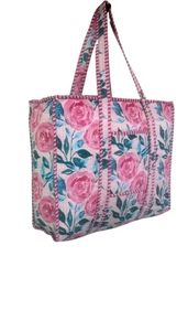 Sac à bandoulière matelassé réversible léger et écologique pour femme, motif Jaipuri, en toile imprimée à la main (technique indienne) - Product Image 4