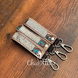 Gran oferta, llavero de cuero mecanizado a mano, Clip de llave de cuero genuino, llavero personalizado, vaquera, llaves de coche, muñequera, llaveros occidentales - Product Image 1