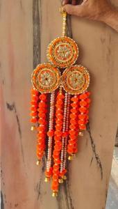 ที่แขวนประตูบ้านลายดอกไม้สีสันสดใสตกแต่งด้วยพู่ปอมปอม Gota Diwali - Product Image 3