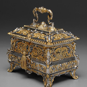 Ornate gold carved <b>wooden</b> chest, elaborate floral patterns, large decorative box, available at wholesale prices. - Product Image 5