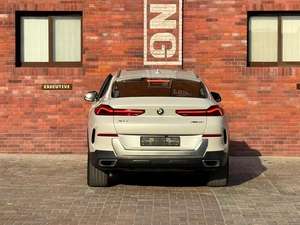 BMW X6 (xDrive40i) 335 CV USATA 2021 con TRASMISSIONE AUTOMATICA - Product Image 6