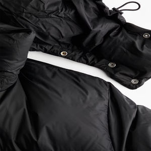 เสื้อแจ็คเก็ตพัฟเฟอร์ผู้หญิงแบบสั่งทำ ทันสมัย อุ่น น้ำหนักเบา มีฮู้ด แฟชั่น กันน้ำ สำหรับฤดูหนาว ใส่กลางแจ้ง เป็นมิตรกับสิ่งแวดล้อม แบบเย็บติดกัน สไตล์สตรีทแวร์ - Product Image 2