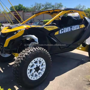Can-Am Maverick R X RS 2024 con Smart-Shox en Negro Carbón y Amarillo Neón - Product Image 1