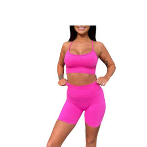 Conjunto Deportivo de Yoga para Mujer, Sin Costuras, con Logotipo Frontal, Transpirable y de Secado Rápido, Sujetador Deportivo y Pantalones Cortos de Cintura Alta - Product Image 3