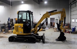 Prix équitable et compétitif Mini pelle CAT 303.5CR avec négociation sans tracas à son meilleur et 2 ans de garantie après vente - Product Image 3