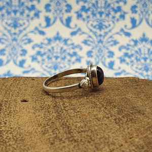 แหวนเงินทำด้วยมือ925ด้วยพลอยอเมทิสต์ช่างฝีมือออกแบบเครื่องประดับเพชรและหินมุก - Product Image 4